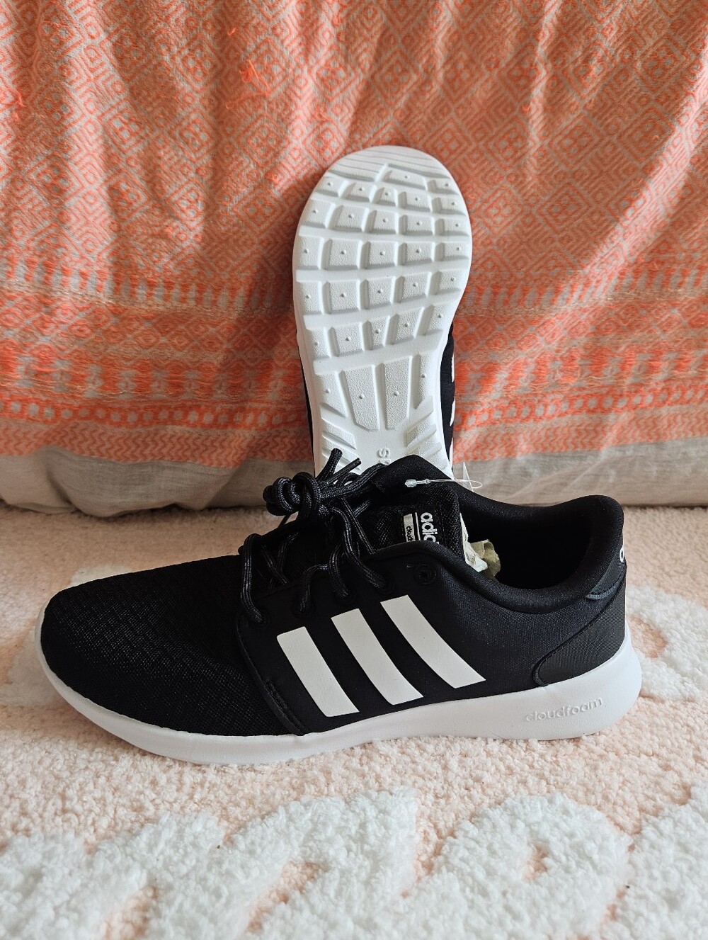 NWT Adidas Cloudfoam QT Racer Sneaker